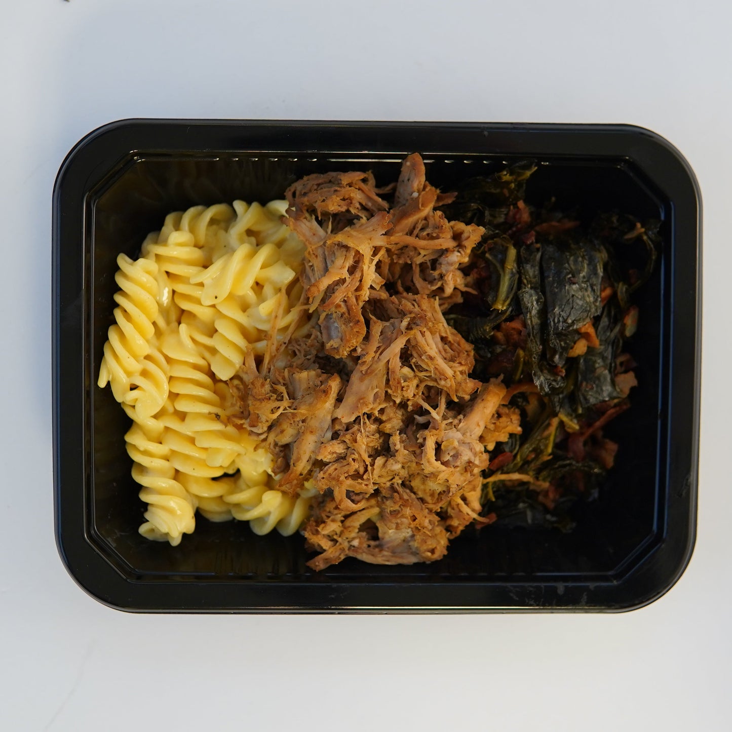 Pulled Pork with Mac N Cheese